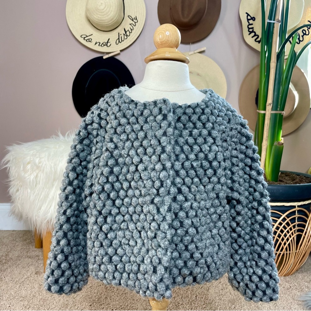 Genuine kids Oshkosh knobby cardigan